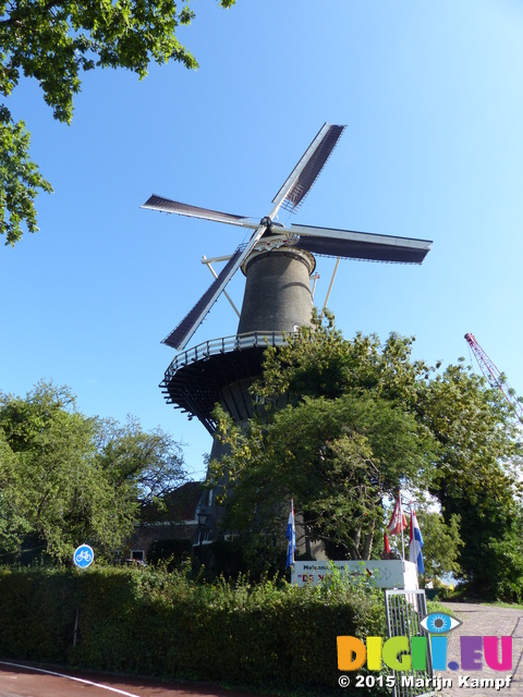 FZ019708 Windmill De Valk in Leiden